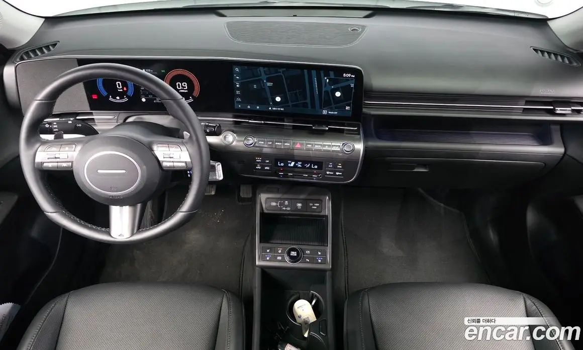 Hyundai Kona 2025 1.6 автомат (гидро), фото 10