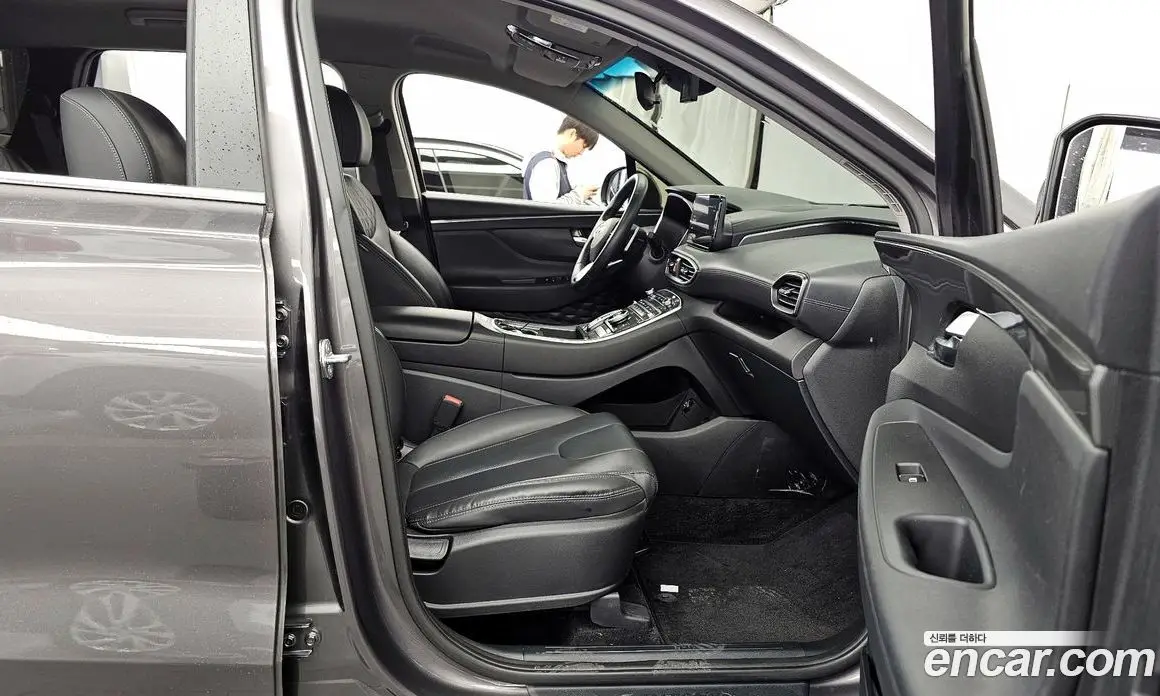 Hyundai Santa Fe 2023 2.5 автомат (гидро), фото 16 Hyundai Santa Fe 2023 2.5 автомат (гидро), фото 16