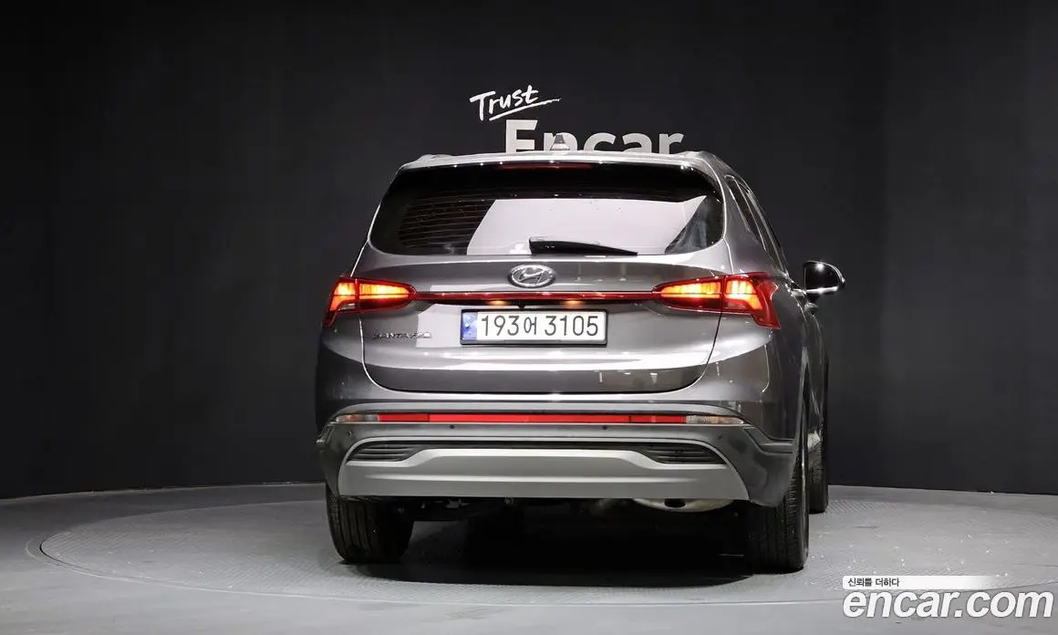 Hyundai Santa Fe 2023 2.5 автомат (гидро), фото 4 Hyundai Santa Fe 2023 2.5 автомат (гидро), фото 4