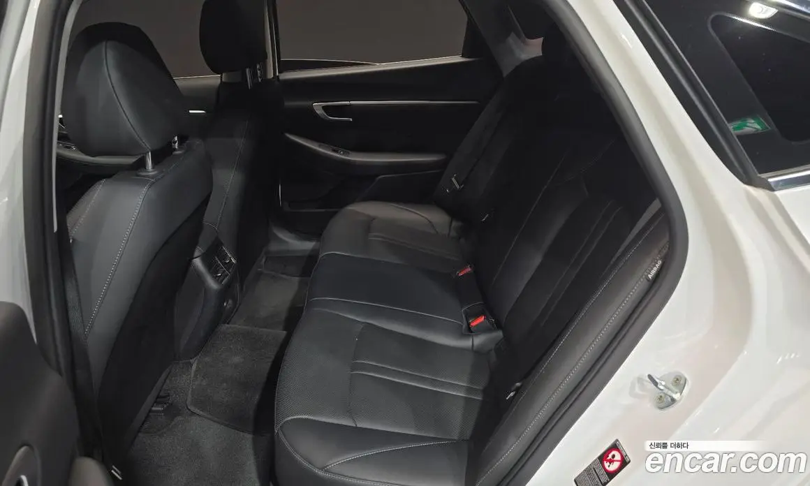 Hyundai Sonata 2021 2.0 автомат (гидро), фото 18 Hyundai Sonata 2021 2.0 автомат (гидро), фото 18