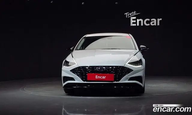Hyundai Sonata 2021 2.0 автомат (гидро), миниатюра 3 Hyundai Sonata 2021 2.0 автомат (гидро), миниатюра 3