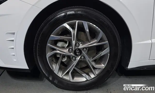 Hyundai Sonata 2021 2.0 автомат (гидро), миниатюра 5 Hyundai Sonata 2021 2.0 автомат (гидро), миниатюра 5
