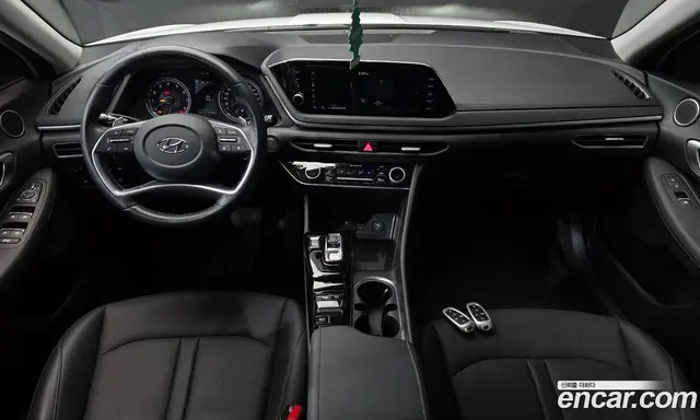 Hyundai Sonata 2021 2.0 автомат (гидро), миниатюра 10 Hyundai Sonata 2021 2.0 автомат (гидро), миниатюра 10
