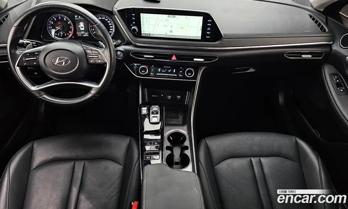Hyundai Sonata 2022 2.0 автомат (гидро), фото 10 Hyundai Sonata 2022 2.0 автомат (гидро), фото 10