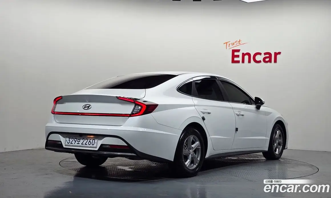 Hyundai Sonata 2022 2.0 автомат (гидро), фото 2 Hyundai Sonata 2022 2.0 автомат (гидро), фото 2
