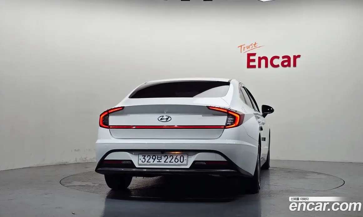 Hyundai Sonata 2022 2.0 автомат (гидро), фото 4 Hyundai Sonata 2022 2.0 автомат (гидро), фото 4