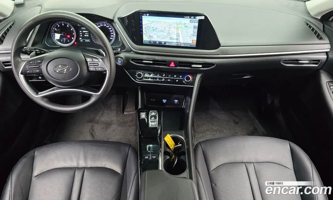 Hyundai Sonata 2022 2.0 автомат (гидро), фото 10 Hyundai Sonata 2022 2.0 автомат (гидро), фото 10