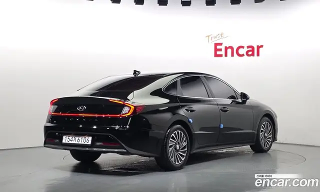 Hyundai Sonata 2022 2.0 автомат (гидро), миниатюра 2