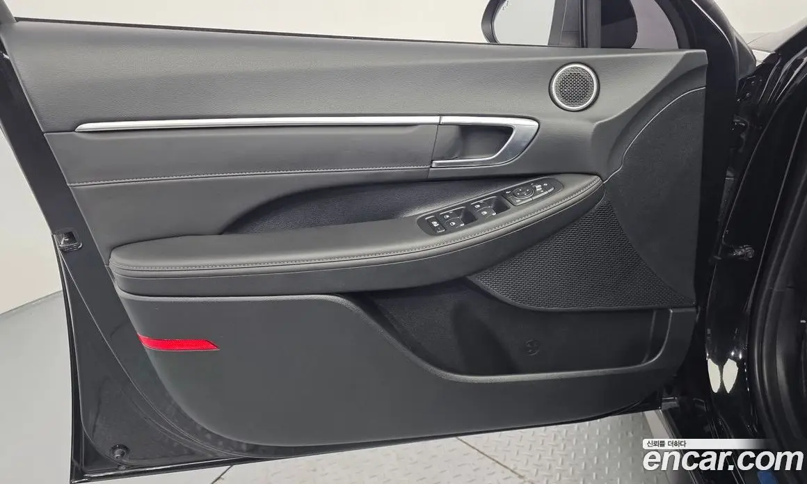 Hyundai Sonata 2022 2.0 автомат (гидро), фото 14