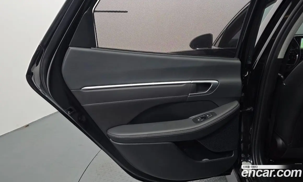 Hyundai Sonata 2022 2.0 автомат (гидро), фото 15