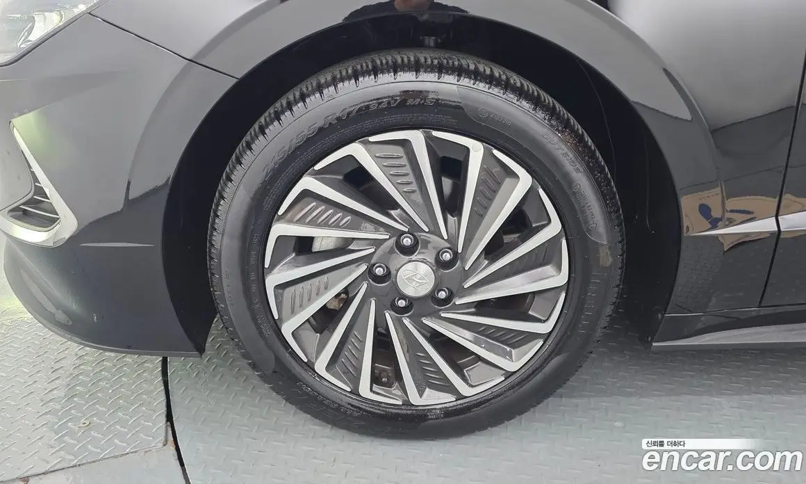 Hyundai Sonata 2022 2.0 автомат (гидро), фото 5