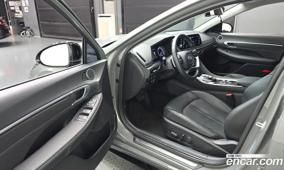 Hyundai Sonata 2022 2.0 автомат (гидро), фото 13 Hyundai Sonata 2022 2.0 автомат (гидро), фото 13