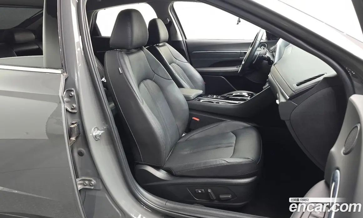 Hyundai Sonata 2022 2.0 автомат (гидро), фото 16 Hyundai Sonata 2022 2.0 автомат (гидро), фото 16