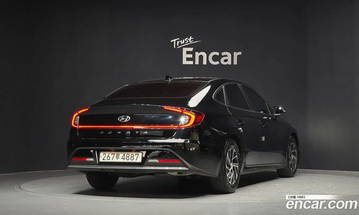 Hyundai Sonata 2023 2.0 автомат (гидро), фото 2 Hyundai Sonata 2023 2.0 автомат (гидро), фото 2