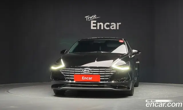Hyundai Sonata 2023 2.0 автомат (гидро), миниатюра 3 Hyundai Sonata 2023 2.0 автомат (гидро), миниатюра 3