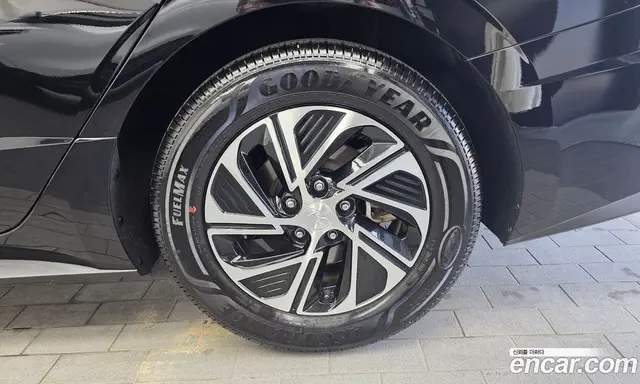 Hyundai Sonata 2023 2.0 автомат (гидро), миниатюра 7 Hyundai Sonata 2023 2.0 автомат (гидро), миниатюра 7