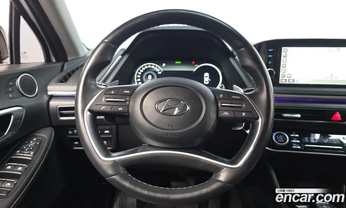 Hyundai Sonata 2023 1.6 автомат (гидро), фото 19