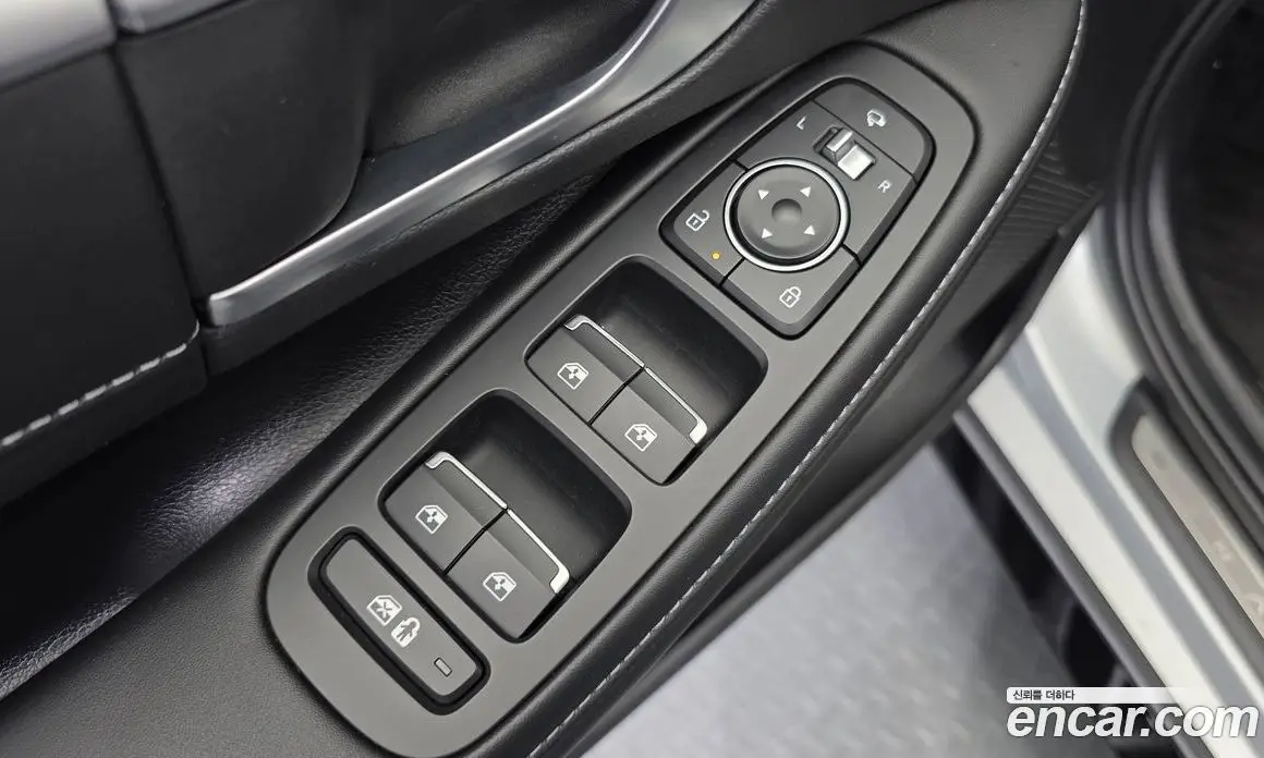 Hyundai Sonata 2024 2.0 автомат (гидро), фото 19