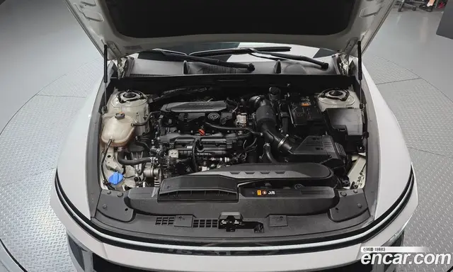 Hyundai Sonata 2024 1.6 автомат (гидро), миниатюра 6