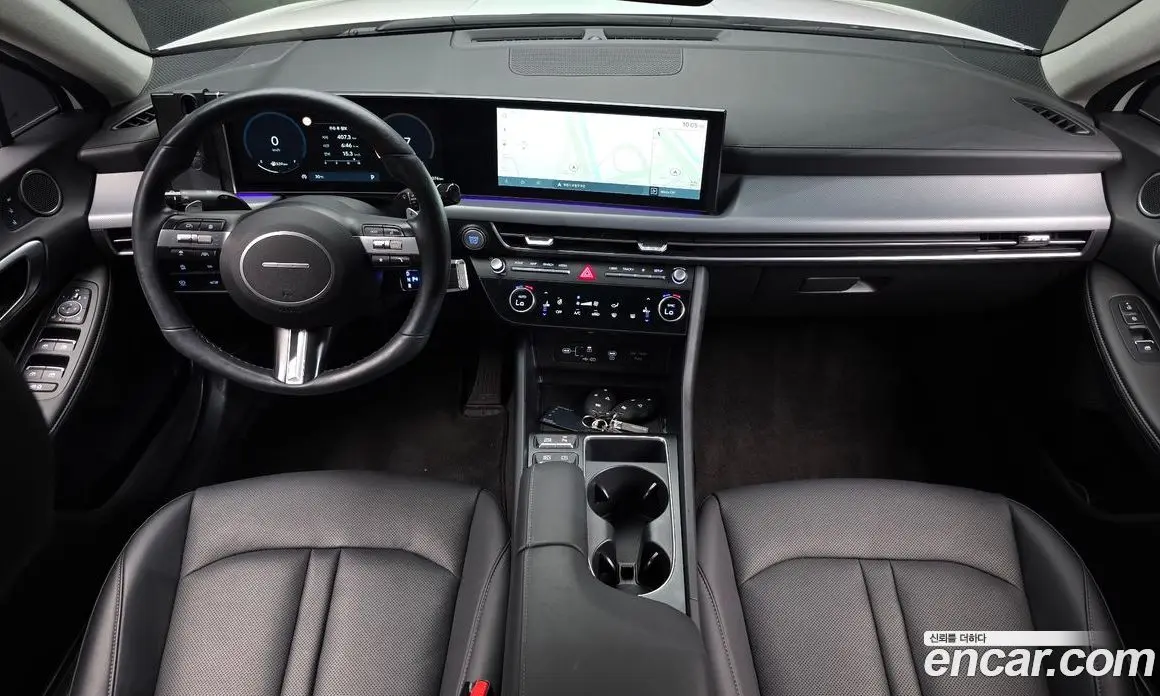 Hyundai Sonata 2024 1.6 автомат (гидро), фото 10