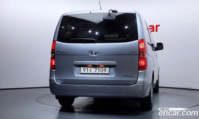 Hyundai Starex 2021 2.5 автомат (гидро), миниатюра 4
