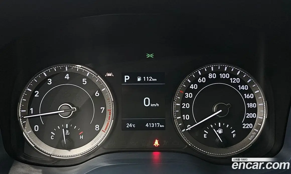 Hyundai Venue 2021 1.6 автомат (гидро), фото 11