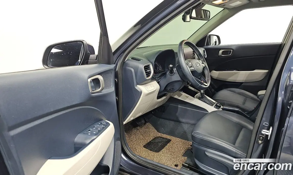 Hyundai Venue 2021 1.6 автомат (гидро), фото 13