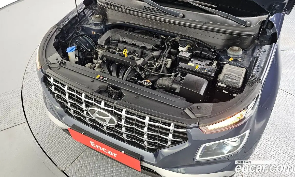 Hyundai Venue 2021 1.6 автомат (гидро), фото 6