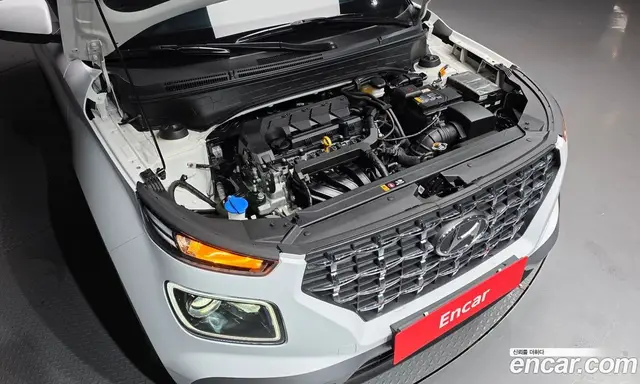 Hyundai Venue 2022 1.6 автомат (гидро), миниатюра 6 Hyundai Venue 2022 1.6 автомат (гидро), миниатюра 6