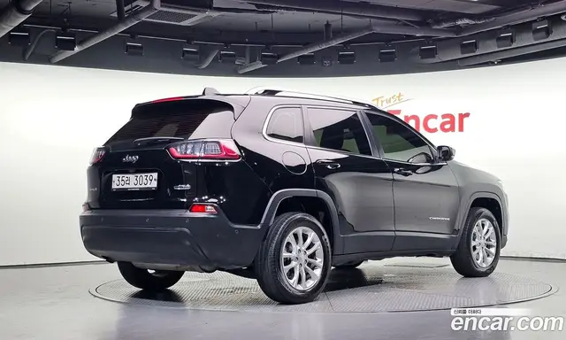 Jeep Cherokee 2018 2.4 автомат (гидро), миниатюра 2 Jeep Cherokee 2018 2.4 автомат (гидро), миниатюра 2