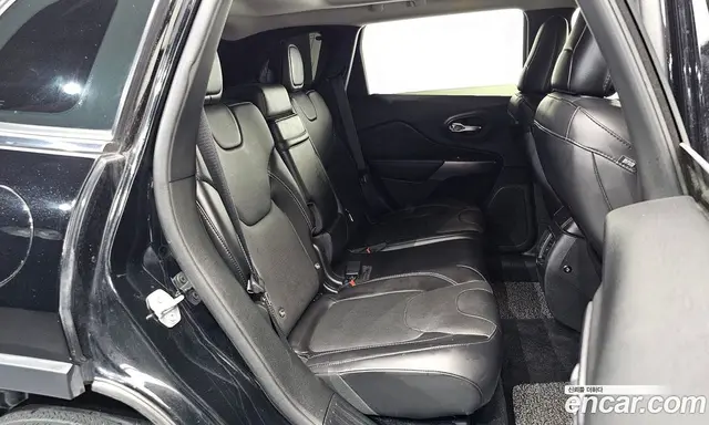 Jeep Cherokee 2018 2.4 автомат (гидро), миниатюра 11 Jeep Cherokee 2018 2.4 автомат (гидро), миниатюра 11