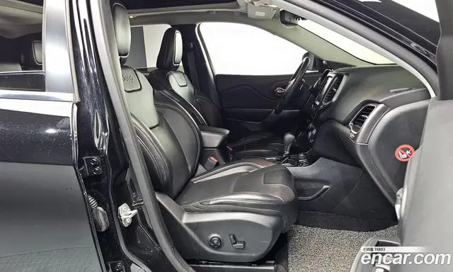 Jeep Cherokee 2018 2.4 автомат (гидро), миниатюра 12