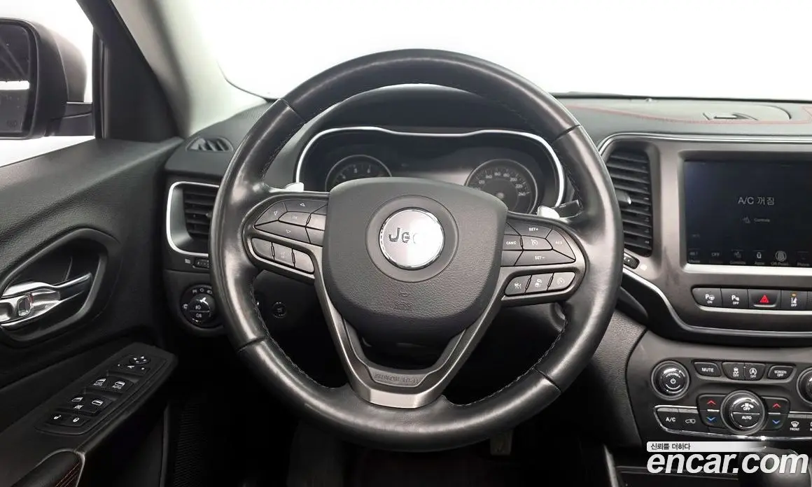 Jeep Cherokee 2021 3.2 автомат (гидро), фото 18