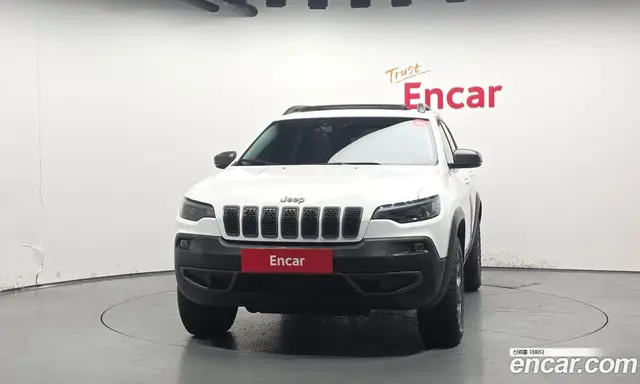 Jeep Cherokee 2021 3.2 автомат (гидро), миниатюра 3