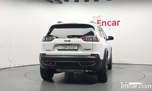 Jeep Cherokee 2021 3.2 автомат (гидро), миниатюра 4