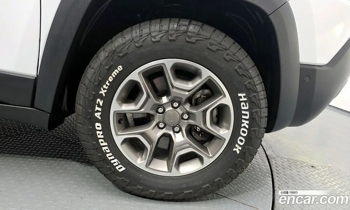 Jeep Cherokee 2021 3.2 автомат (гидро), фото 7