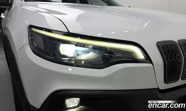 Jeep Cherokee 2021 3.2 автомат (гидро), миниатюра 8