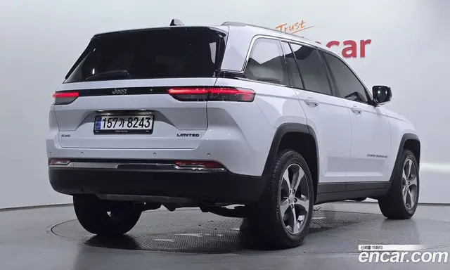 Jeep Cherokee 2023 3.6 автомат (гидро), миниатюра 2 Jeep Cherokee 2023 3.6 автомат (гидро), миниатюра 2