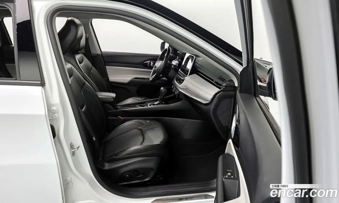 Jeep Compass 2022 2.4 автомат (гидро), фото 16 Jeep Compass 2022 2.4 автомат (гидро), фото 16