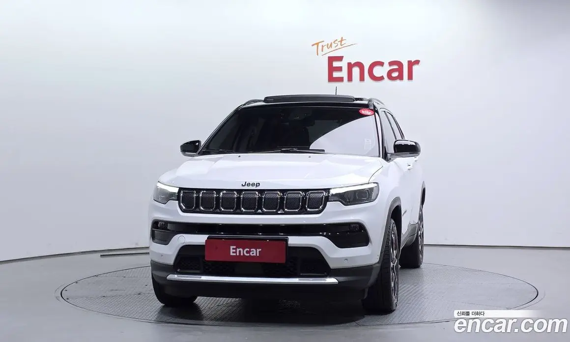 Jeep Compass 2022 2.4 автомат (гидро), фото 3 Jeep Compass 2022 2.4 автомат (гидро), фото 3