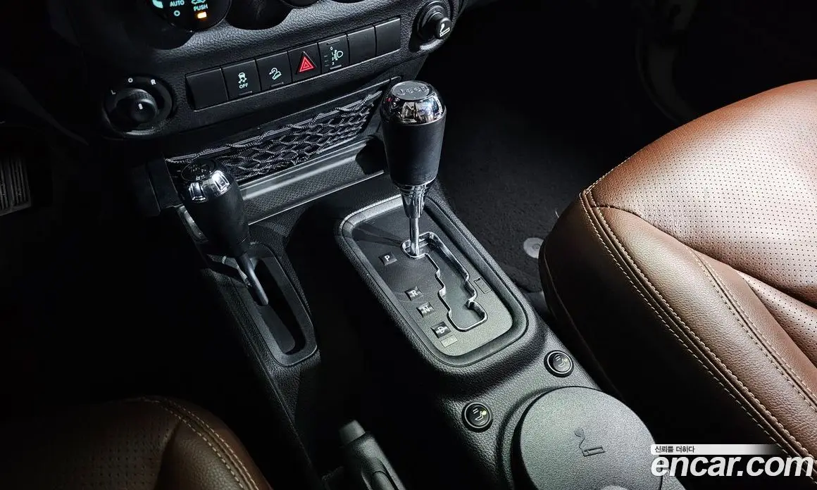 Jeep Wrangler 2017 3.6 автомат (гидро), фото 11 Jeep Wrangler 2017 3.6 автомат (гидро), фото 11