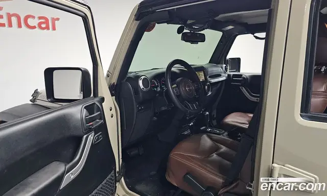 Jeep Wrangler 2017 3.6 автомат (гидро), миниатюра 12