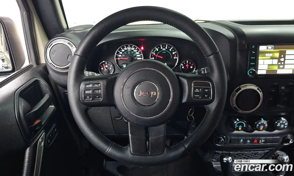 Jeep Wrangler 2017 3.6 автомат (гидро), фото 18 Jeep Wrangler 2017 3.6 автомат (гидро), фото 18