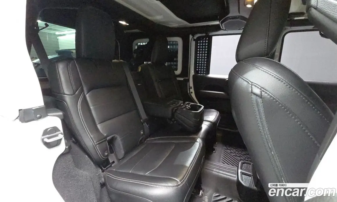 Jeep Wrangler 2019 2.0 автомат (гидро), фото 12