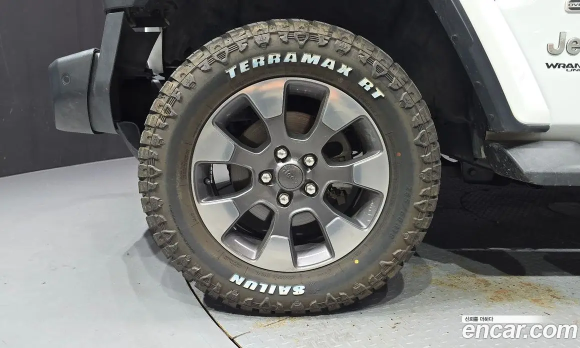 Jeep Wrangler 2019 2.0 автомат (гидро), фото 5