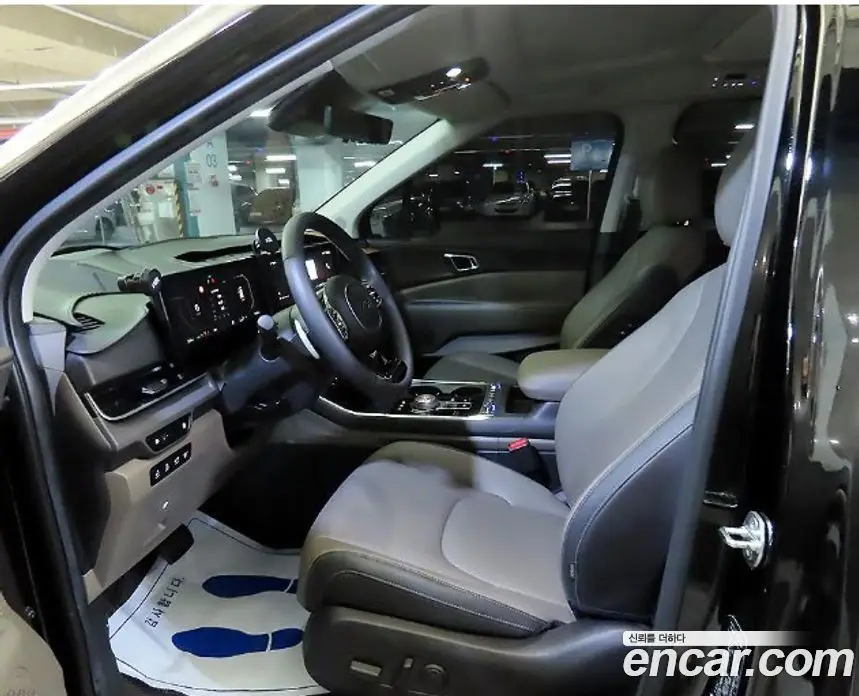 Kia Carnival 2024 3.5 автомат (гидро), фото 11 Kia Carnival 2024 3.5 автомат (гидро), фото 11