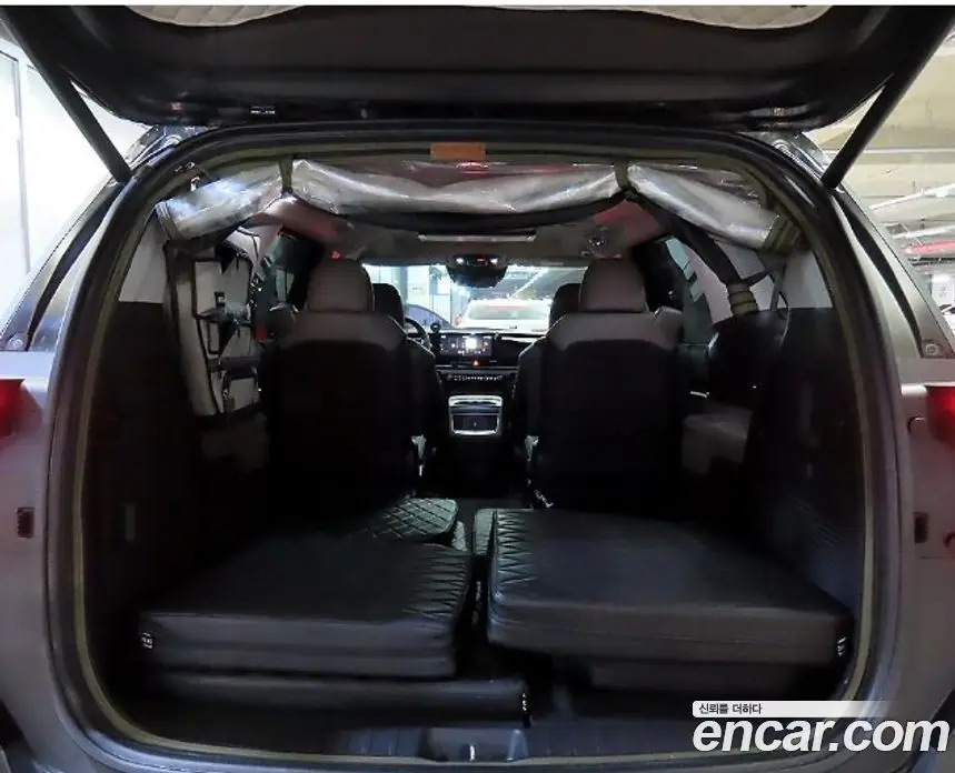 Kia Carnival 2024 3.5 автомат (гидро), фото 19 Kia Carnival 2024 3.5 автомат (гидро), фото 19