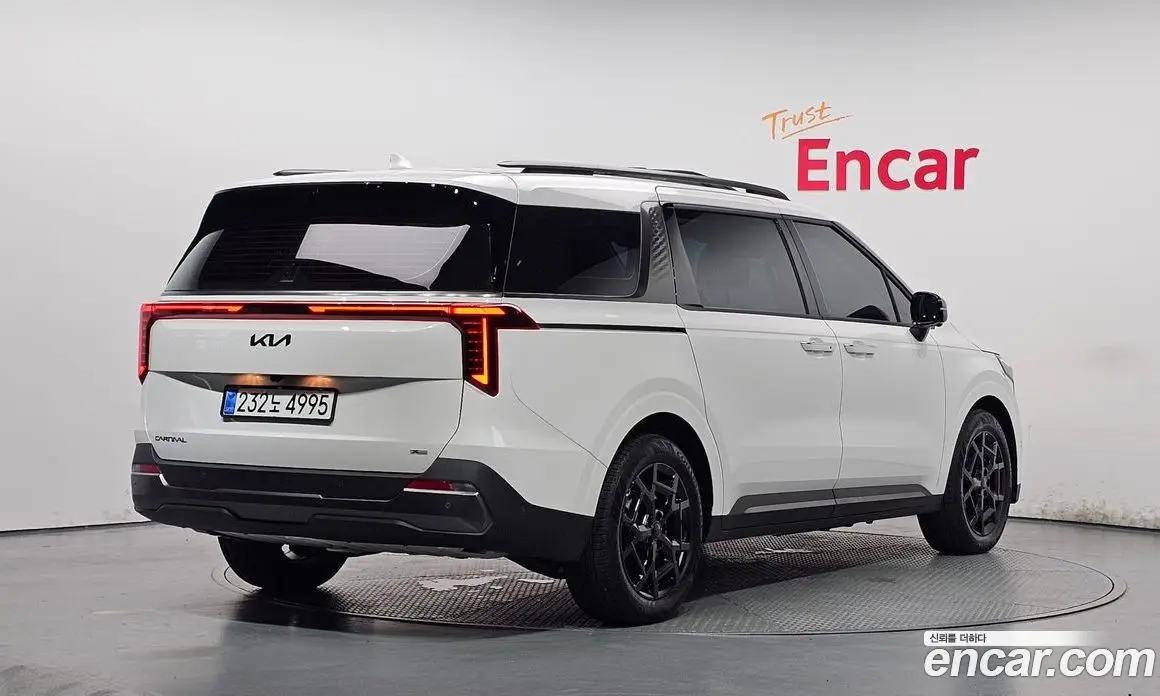Kia Carnival 2025 1.6 автомат (гидро), фото 1 Kia Carnival 2025 1.6 автомат (гидро), фото 1