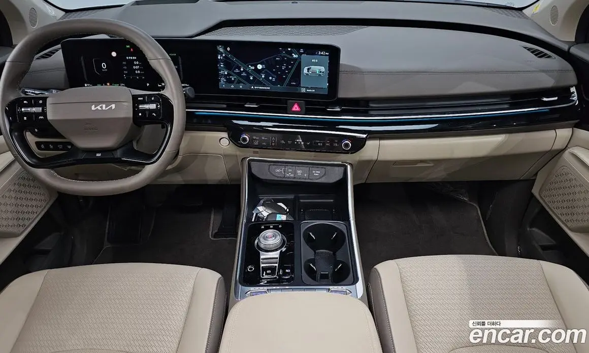 Kia Carnival 2025 1.6 автомат (гидро), фото 9 Kia Carnival 2025 1.6 автомат (гидро), фото 9