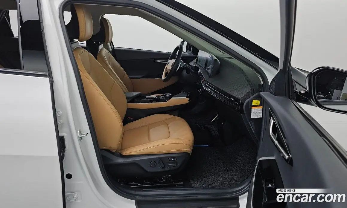 Kia EV6 2022 0.1 автомат (гидро), фото 16 Kia EV6 2022 0.1 автомат (гидро), фото 16
